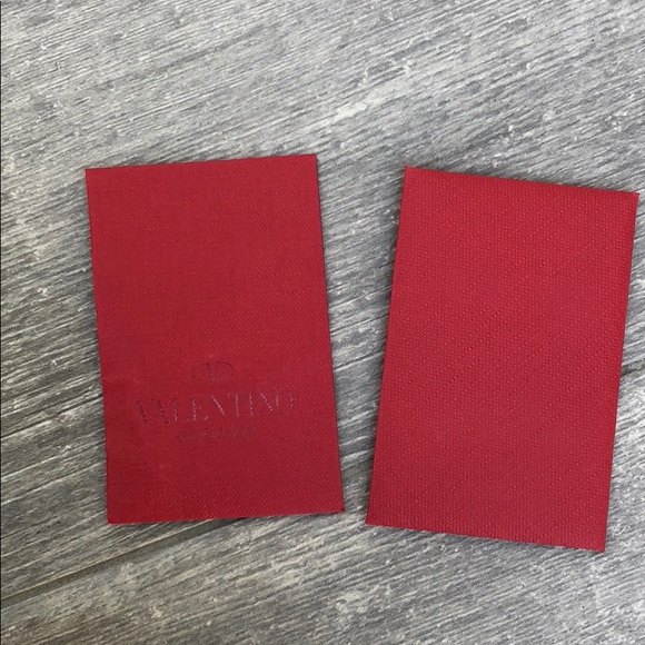 Valentino rockstud “heart” bag - Picture 5 of 8